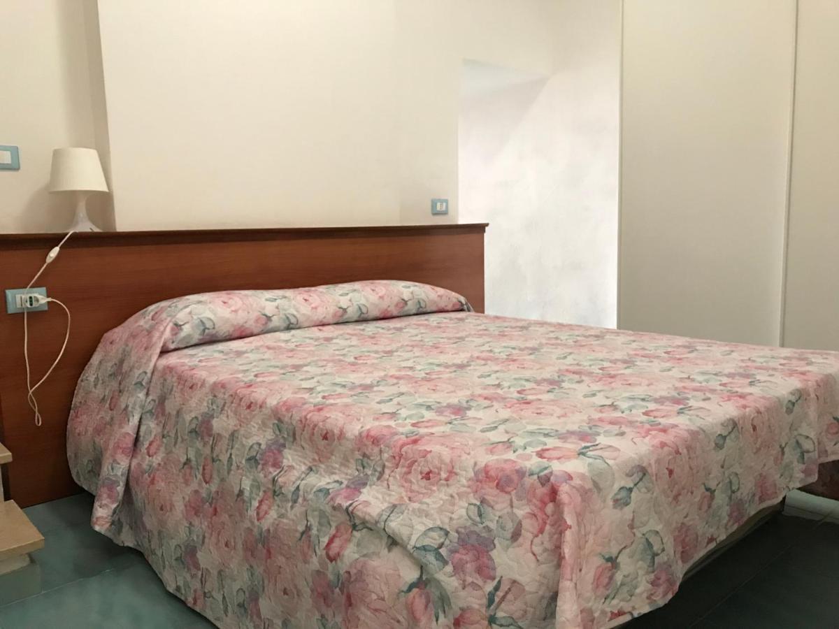 Joseph 2 Apartman San Benedetto del Tronto Kültér fotó